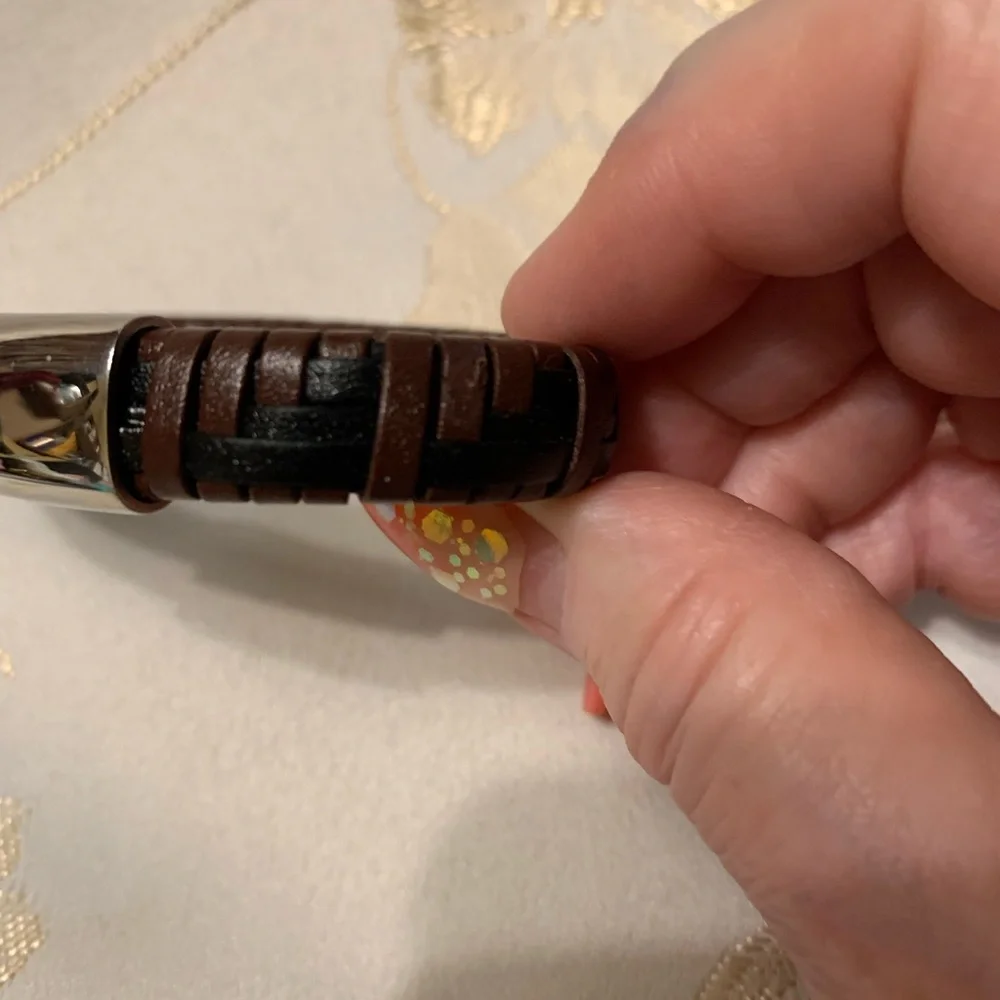 Men’s Genuine Leather popular Bracelet HOST PICK - Picture 4 of 10